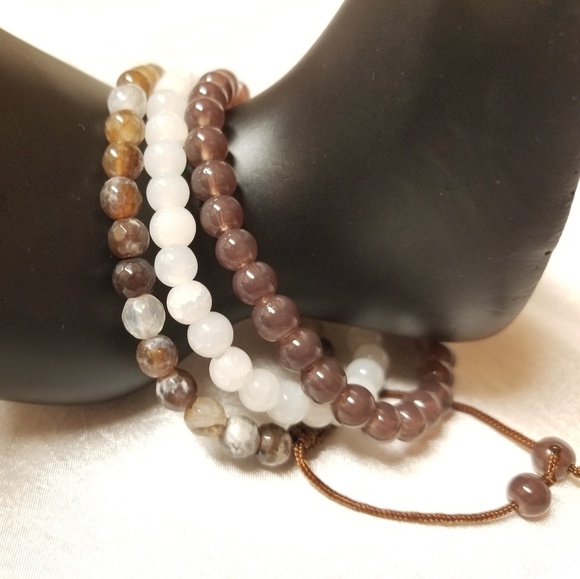 Handmade bracelets - Picture 2 of 6